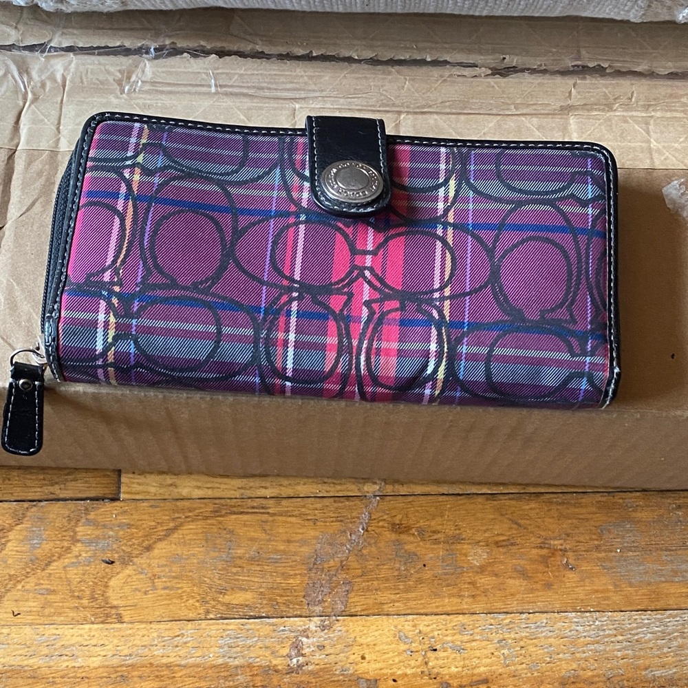 Coach Black Leather Wallet with Snap Closure